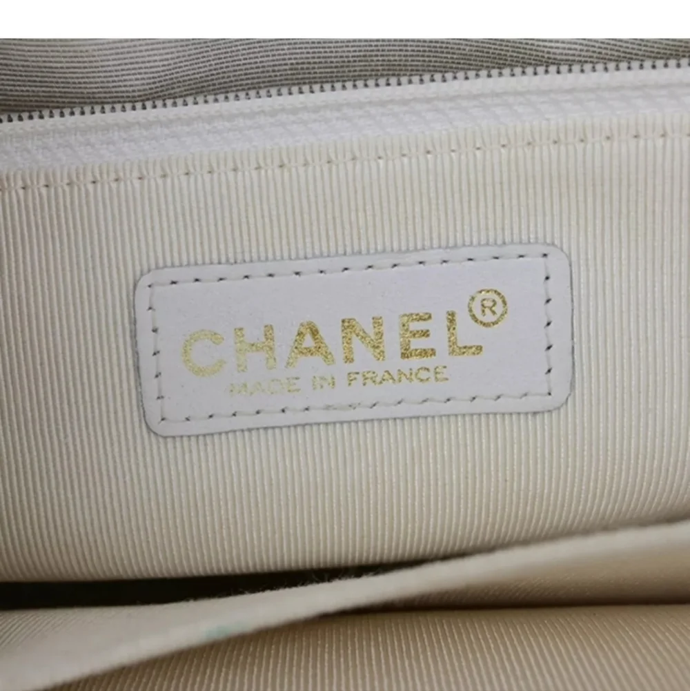 CHANEL 🔥Rare🔥 Wild Stitch Lambskin Quilted Chain Shoulder Bag!